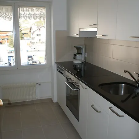 4 Zi Familienwohnung Haus Ravaisch 14 Dorf Eg Daire *
