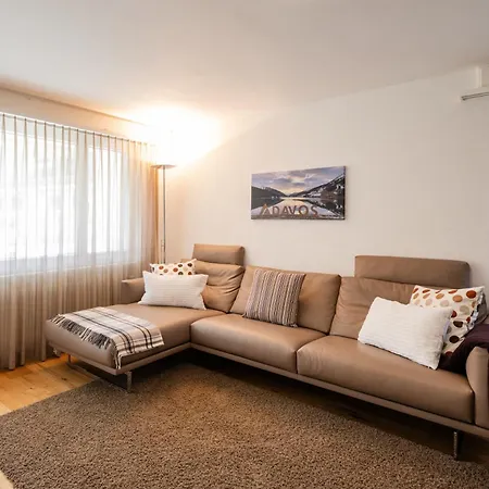 Daire 4 Zi Familienwohnung Haus Ravaisch 14 Dorf Eg